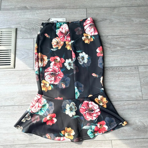 NWT Another Story Floral Print Midi Skirt with Fluted Hem Mermaid Skirt - Picture 11 of 15